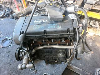 bontott OPEL ASTRA H Komplett Motor (Segédberendezésekkel)