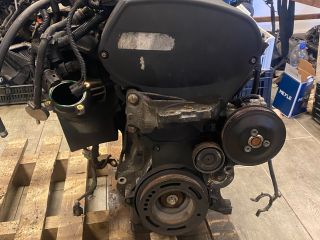 bontott OPEL ASTRA H Komplett Motor (Segédberendezésekkel)