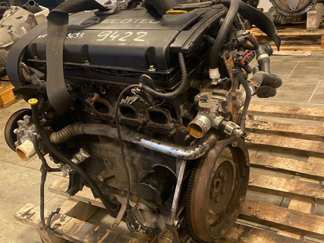 bontott OPEL ASTRA H Komplett Motor (Segédberendezésekkel)