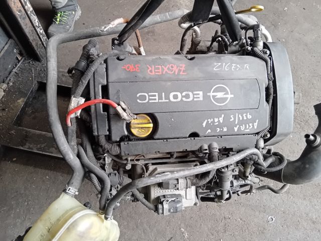 bontott OPEL ASTRA H Komplett Motor (Segédberendezésekkel)