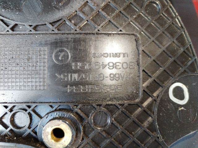 bontott OPEL ASTRA H Külső Alsó Vezérlés Burkolat