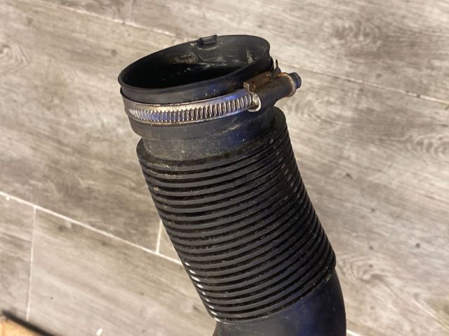 bontott OPEL ASTRA H Légbeömlő Cső