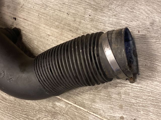 bontott OPEL ASTRA H Légbeömlő Cső