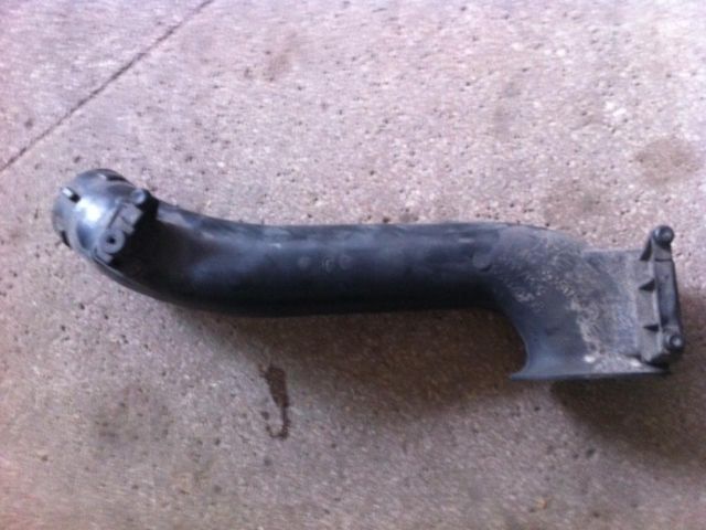 bontott OPEL ASTRA H Légbeömlő Cső