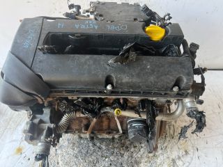 bontott OPEL ASTRA H Motor (Fűzött blokk hengerfejjel)