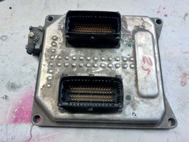 bontott OPEL ASTRA H Motorvezérlő