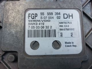 bontott OPEL ASTRA H Motorvezérlő