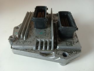 bontott OPEL ASTRA H Motorvezérlő