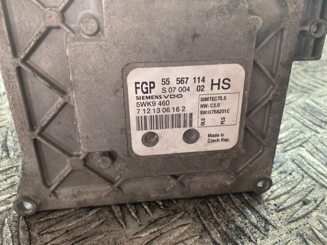 bontott OPEL ASTRA H Motorvezérlő