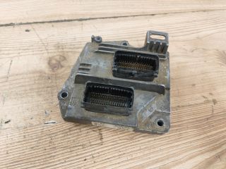 bontott OPEL ASTRA H Motorvezérlő