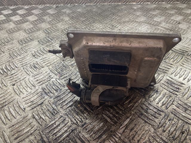 bontott OPEL ASTRA H Motorvezérlő