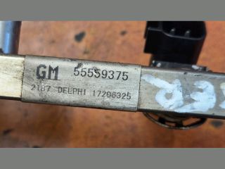 bontott OPEL ASTRA H Porlasztó Sor / Híd