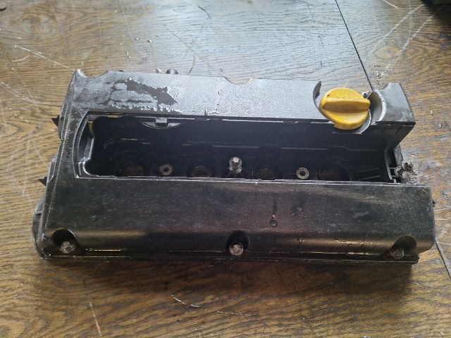 bontott OPEL ASTRA H Szelepfedél