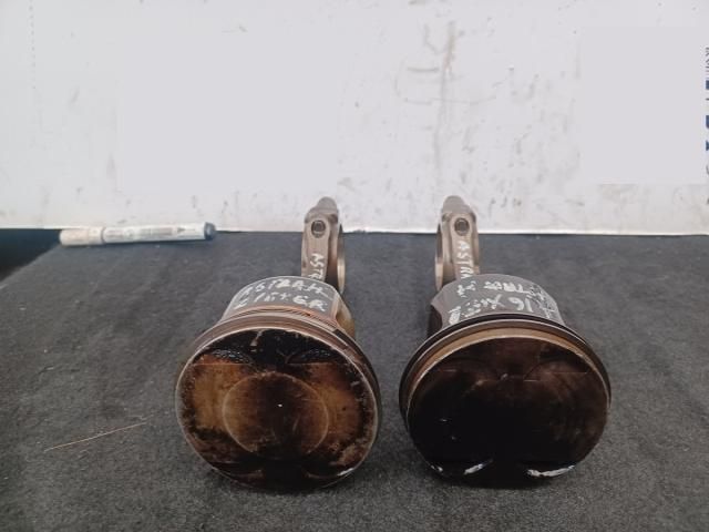 bontott OPEL ASTRA H Dugattyú