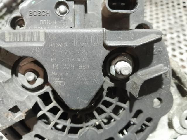 bontott OPEL ASTRA H Generátor