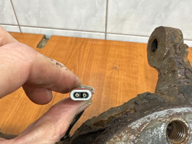 bontott OPEL ASTRA H Bal első Csonkállvány Kerékaggyal