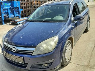 bontott OPEL ASTRA H Bal első Gólyaláb (Lengécsillapító, Rugó)