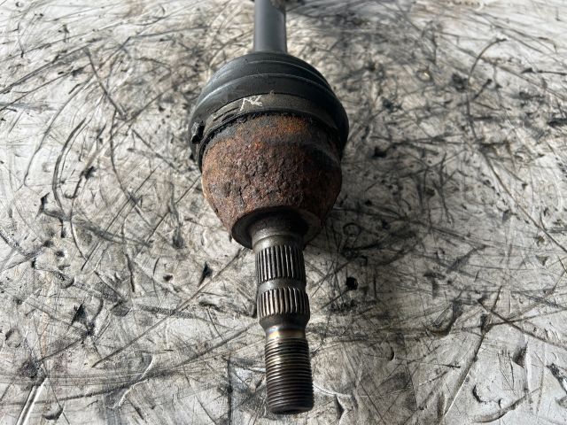 bontott OPEL ASTRA H Bal Féltengely