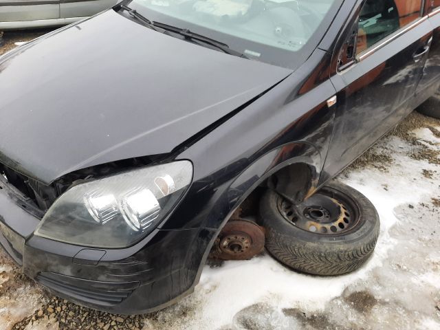 bontott OPEL ASTRA H Bal hátsó Rugó