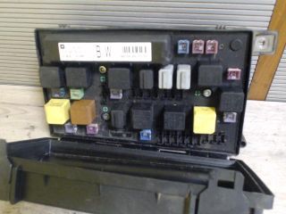 bontott OPEL ASTRA H Biztosítéktábla Motortér