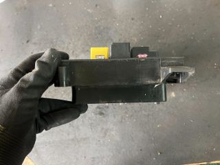 bontott OPEL ASTRA H Biztosítéktábla Motortér