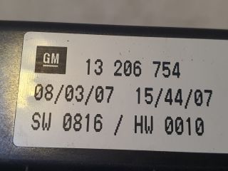 bontott OPEL ASTRA H Biztosítéktábla Motortér