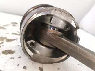 bontott OPEL ASTRA H Dugattyú és Hajtókar