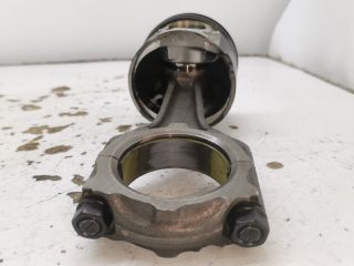 bontott OPEL ASTRA H Dugattyú és Hajtókar