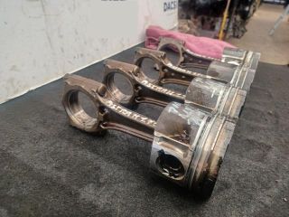 bontott OPEL ASTRA H Dugattyú