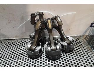 bontott OPEL ASTRA H Dugattyú