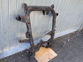 bontott OPEL ASTRA H Első Bölcső