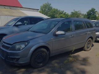 bontott OPEL ASTRA H Felső Motorburkolat