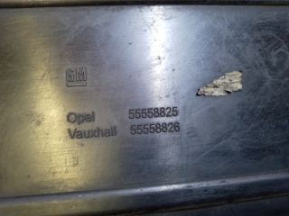 bontott OPEL ASTRA H Felső Motorburkolat