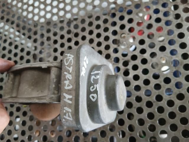 bontott OPEL ASTRA H Fojtószelep (Elektromos)