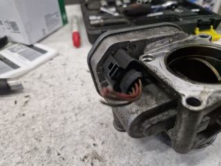 bontott OPEL ASTRA H Fojtószelep (Elektromos)