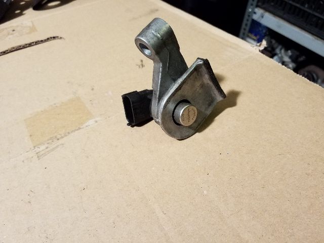 bontott OPEL ASTRA H Főtengely Fordulatszám Jeladó