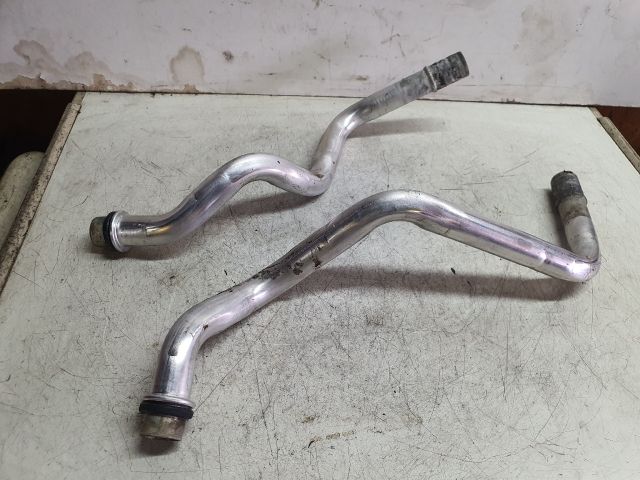 bontott OPEL ASTRA H Fűtőradiátor Vízcső Alsó