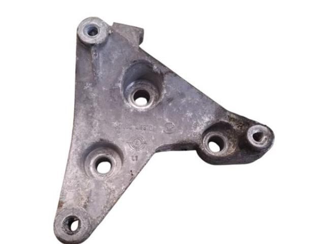 bontott OPEL ASTRA H Generátor Tartó Bak