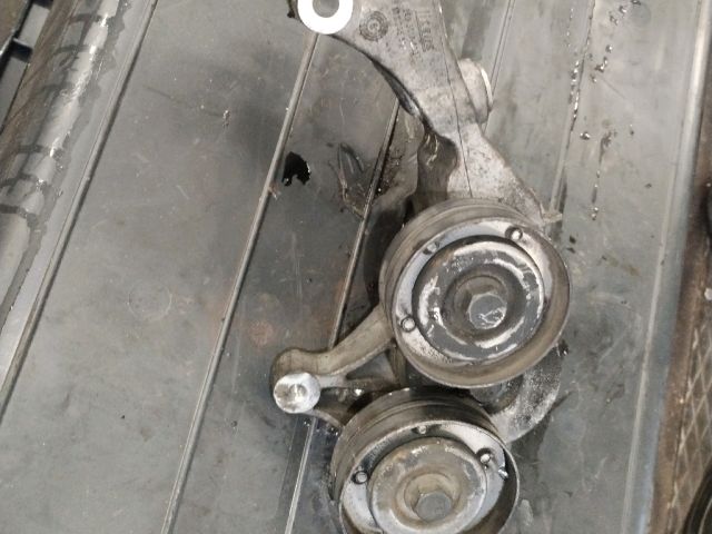 bontott OPEL ASTRA H Generátor Tartó Bak