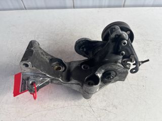 bontott OPEL ASTRA H Generátor Tartó Bak