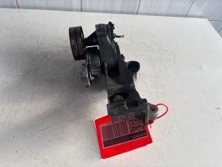 bontott OPEL ASTRA H Generátor Tartó Bak