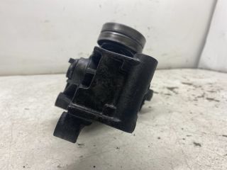 bontott OPEL ASTRA H Generátor Tartó Bak