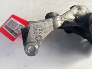 bontott OPEL ASTRA H Generátor Tartó Bak