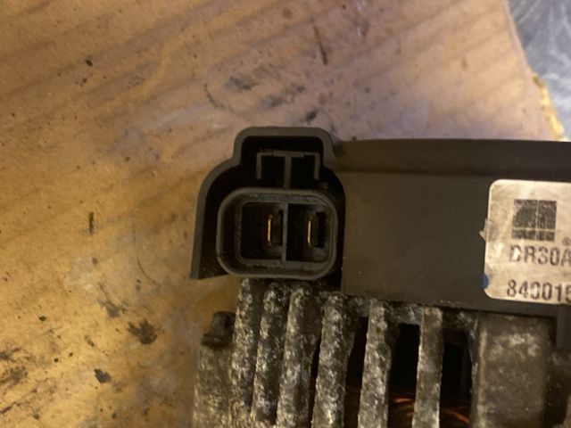 bontott OPEL ASTRA H Generátor