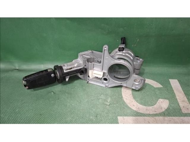 bontott OPEL ASTRA H Gyújtáskapcsoló