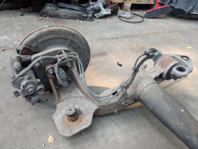 bontott OPEL ASTRA H Hátsó Híd (Tárcsafékes)