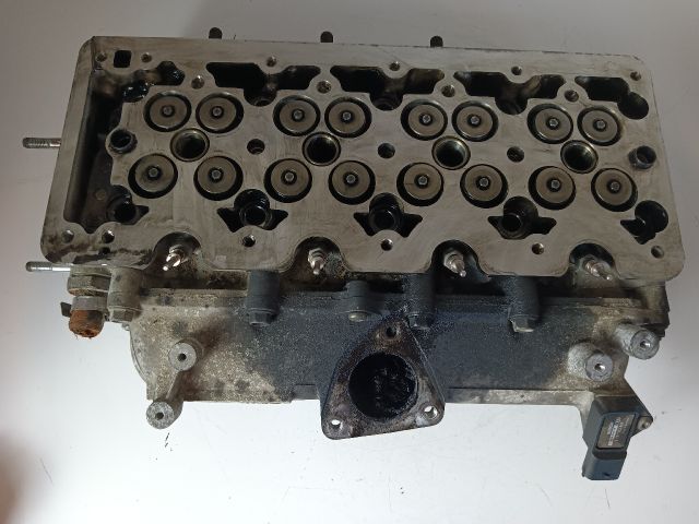 bontott OPEL ASTRA H Hengerfej