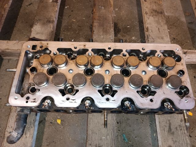 bontott OPEL ASTRA H Hengerfej