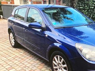 bontott OPEL ASTRA H Homlokfal (Üres lemez)