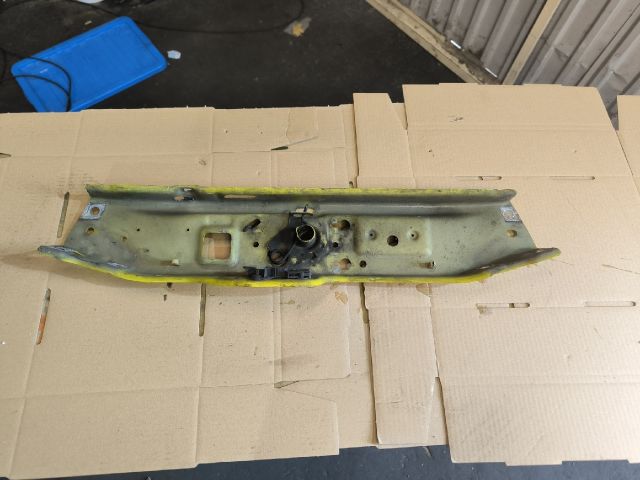 bontott OPEL ASTRA H Homlokfal (Üres lemez)